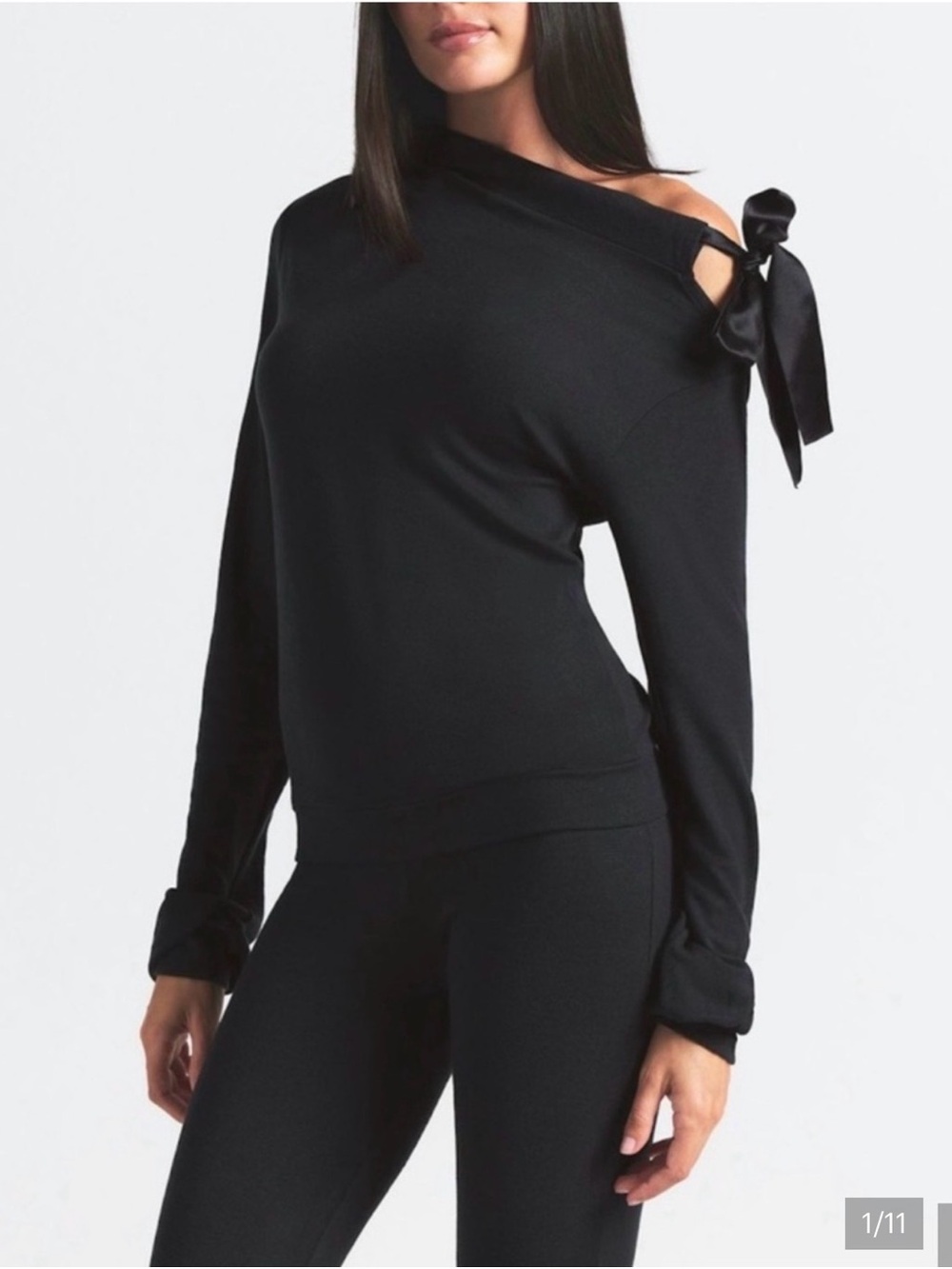 NWT SKIMS Cloud Off Shoulder Long Sleeve Top Onyx Black Bow M